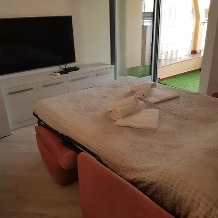 Trilocale Moderno In Centro Citta Apartment *