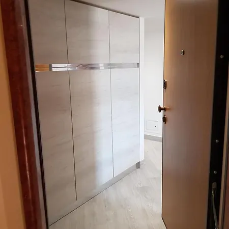 Trilocale Moderno In Centro Citta