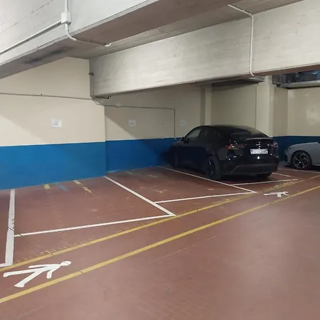 Appartamento Trilocale Moderno In Centro Torino